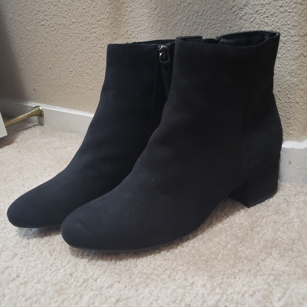 Black ankle booties